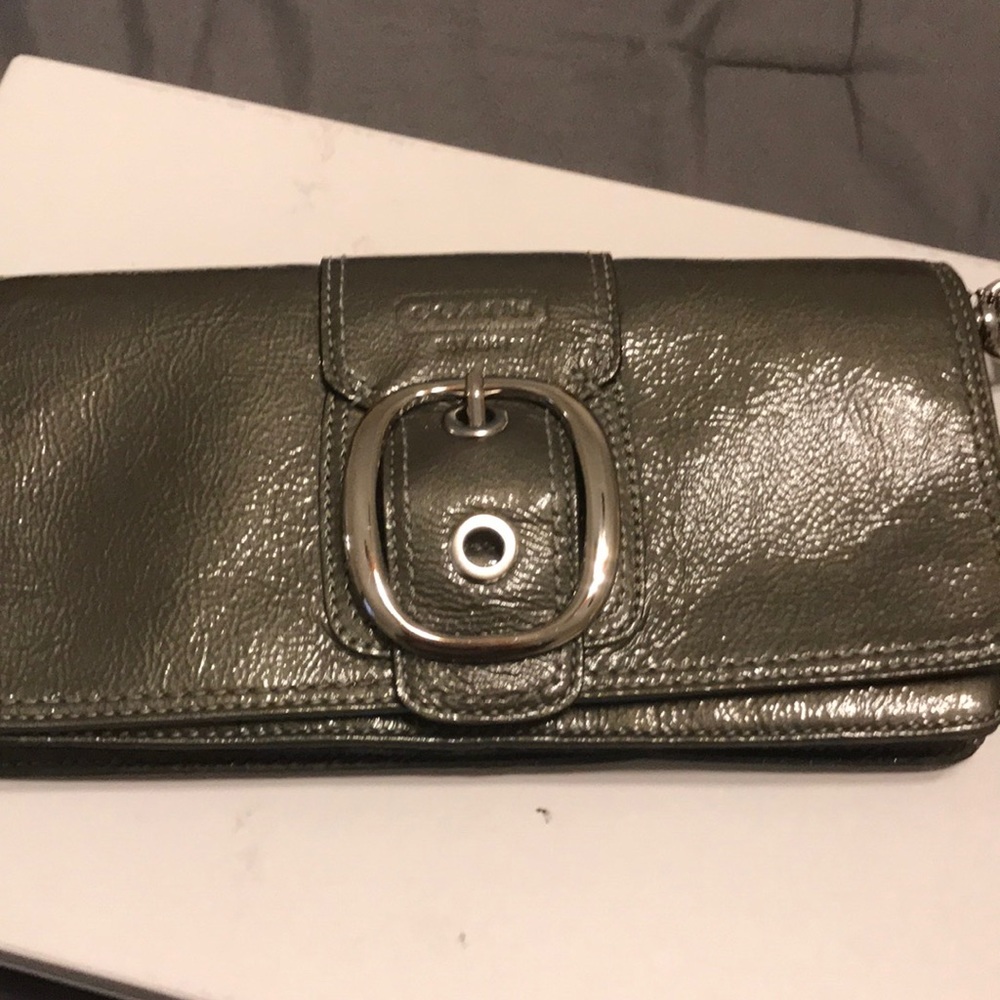 Wristlet